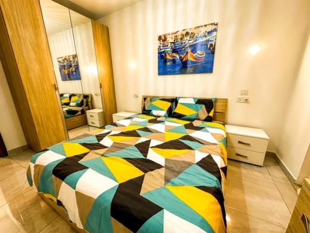 Ferienwohnung Sliema Jacuzzi Flat Exterior foto