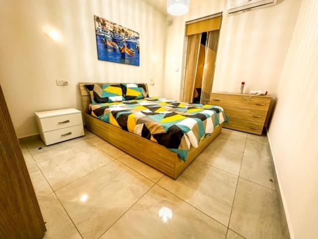 Ferienwohnung Sliema Jacuzzi Flat Exterior foto